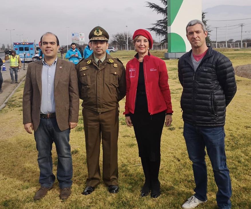 Autoridades de MTT, Conaset, Senda y Carabineros.